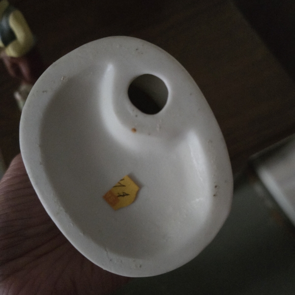 Charming Figurine Set with Boy and Girl - Picture 7 of 7